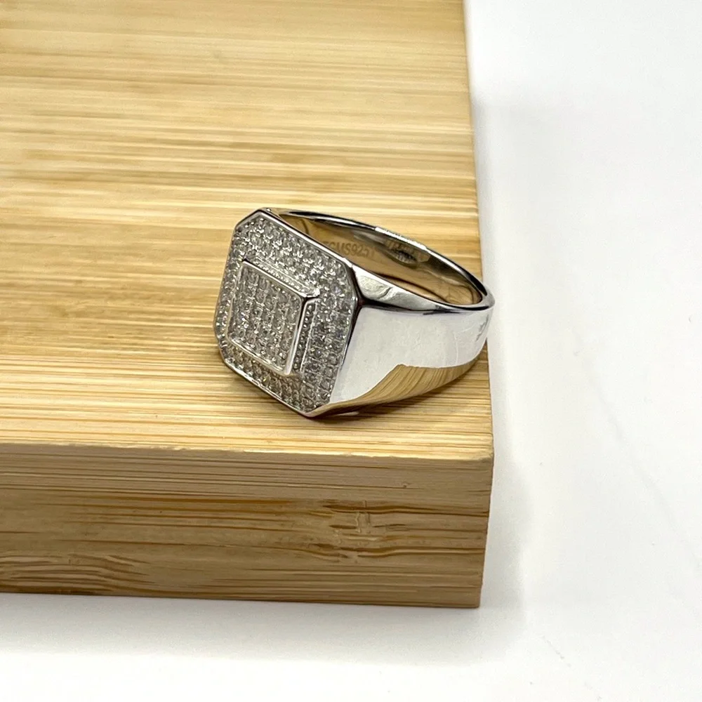 925 Sterling Silver Pavé Square Men’s Ring 1.50CT MOISSANITE Size 9